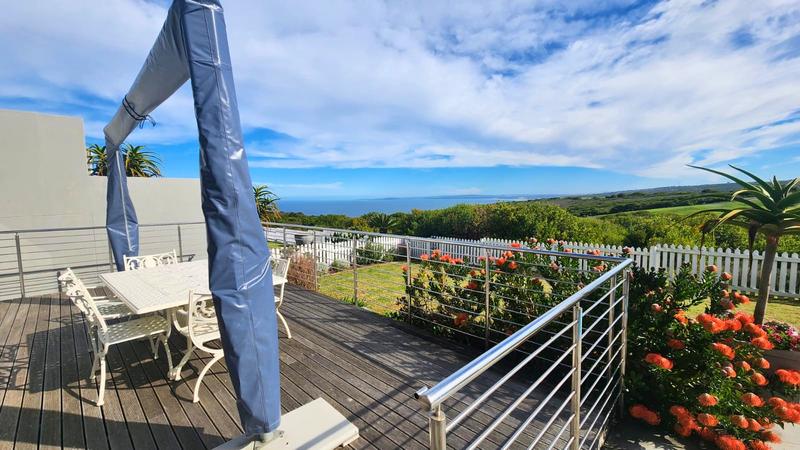 To Let 4 Bedroom Property for Rent in Pinnacle Point Golf Estate Western Cape